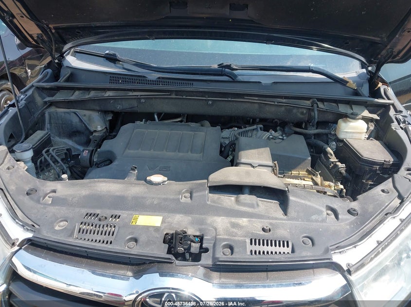 TOYOTA HIGHLANDER - zdjęcie 10