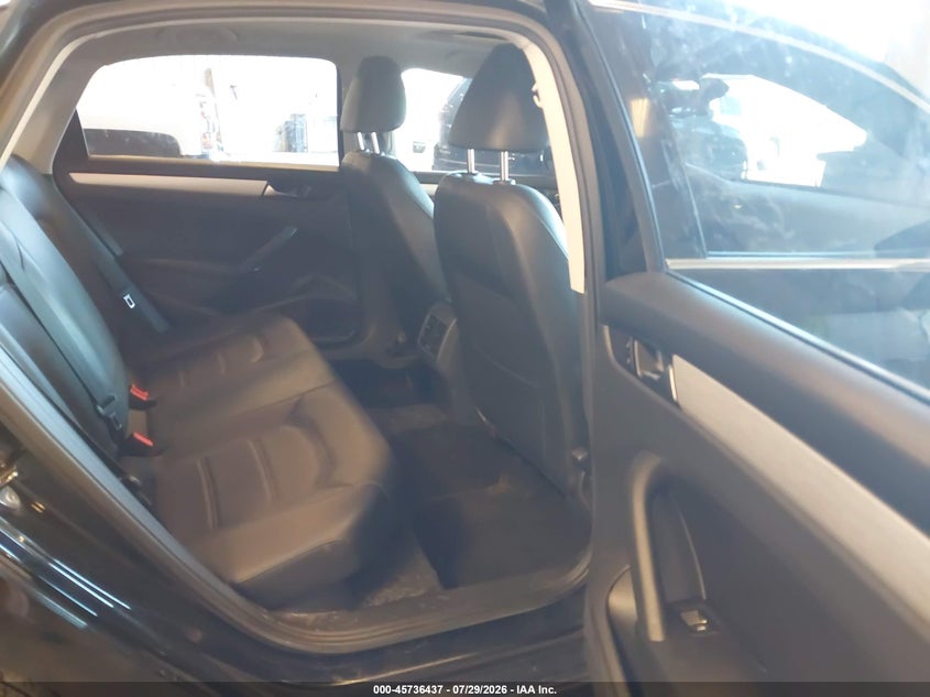 2013 VOLKSWAGEN PASSAT auction photo 8