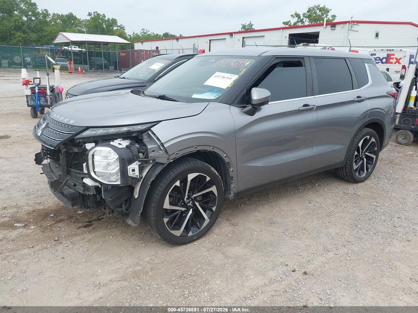 2022 MITSUBISHI OUTLANDER — zdjęcie 2