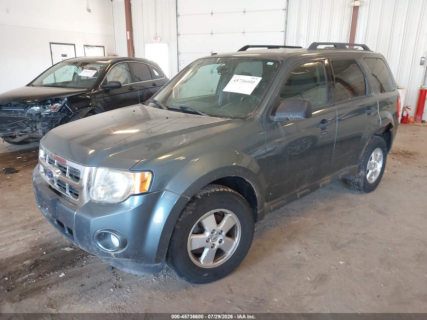 Vin: 1fmcu9dg8cka65440, lot: 46235304, ford escape xlt 20122