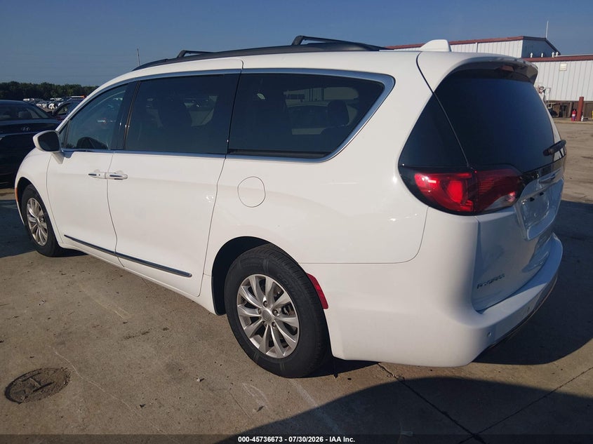 Vin: 2c4rc1bg6hr809437, lot: 46235377, chrysler pacifica touring-l 20173