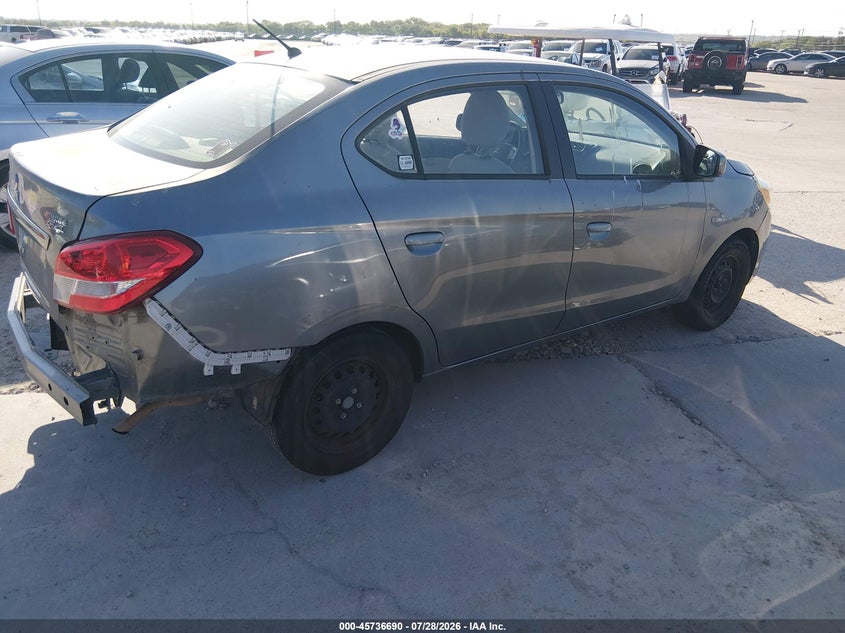 2017 MITSUBISHI MIRAGE G4 auction photo 4