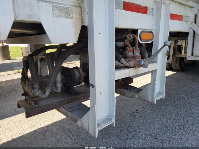 2007 CEI PACER TRAILER auction photo 5