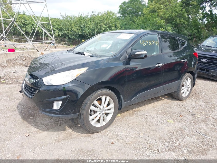 2011 HYUNDAI TUCSON auction photo 2