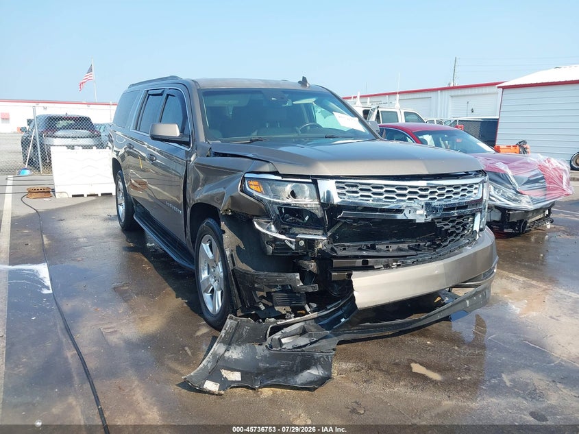 CHEVROLET SUBURBAN - zdjęcie 1