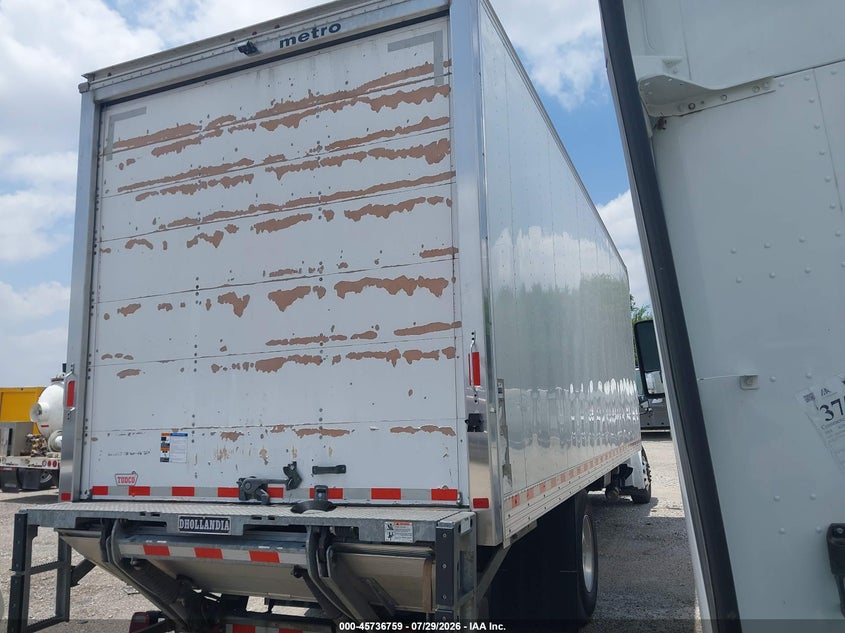 2025 FREIGHTLINER M2 106 auction photo 4