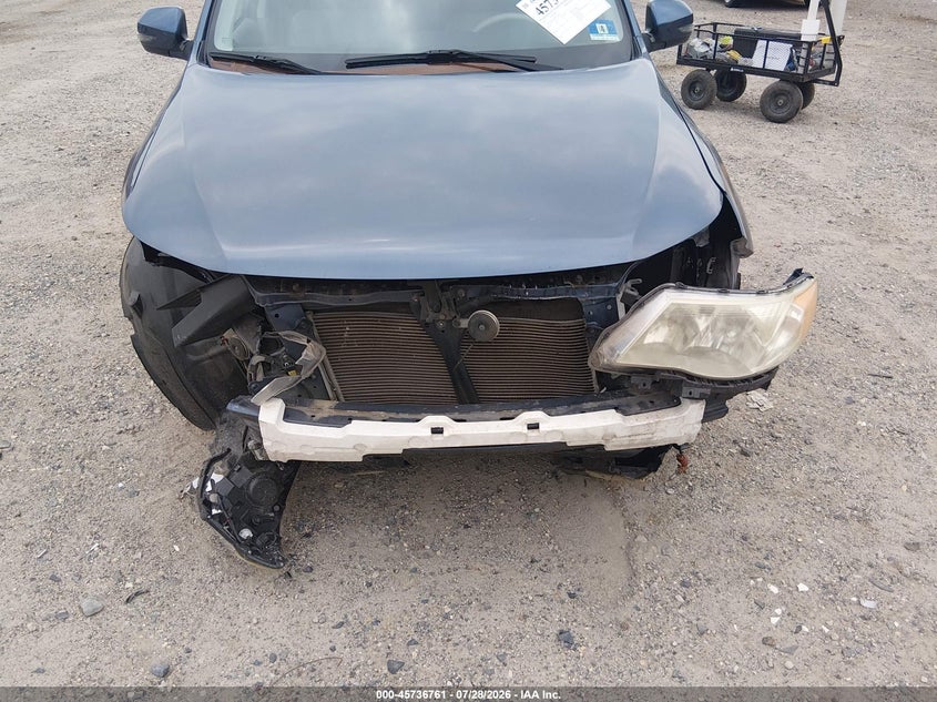 2013 SUBARU FORESTER auction photo 6