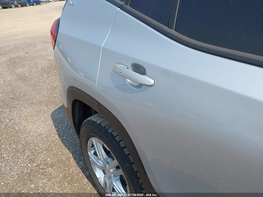 2019 GMC TERRAIN auction photo 6