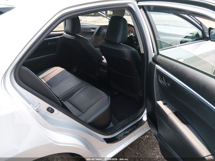 TOYOTA COROLLA - zdjęcie 8