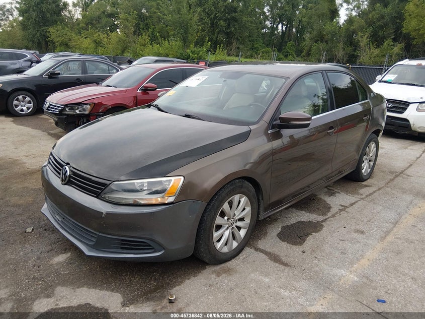 2013 Volkswagen Jetta 2.5L Se, Удар сзади, IAAI, VIN 3VWDX7AJ8DM294096 — фото 2