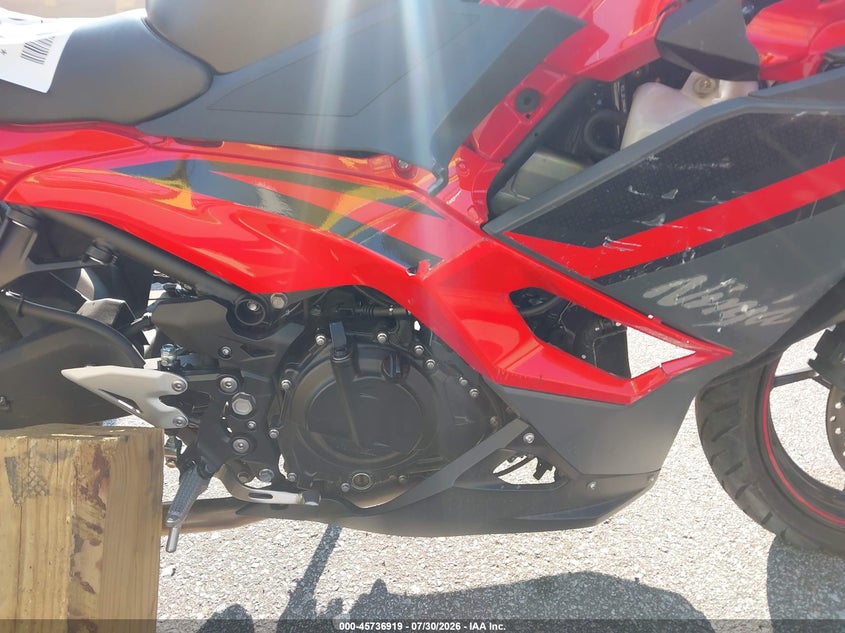 2024 KAWASAKI EX500 auction photo 8