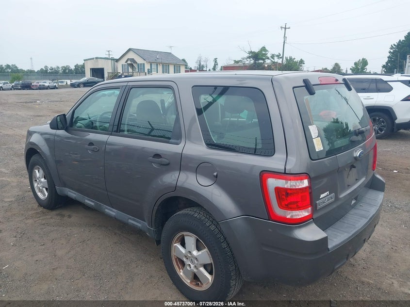 Vin: 1fmcu9c74bkb70685, lot: 46235705, ford escape xls 20113