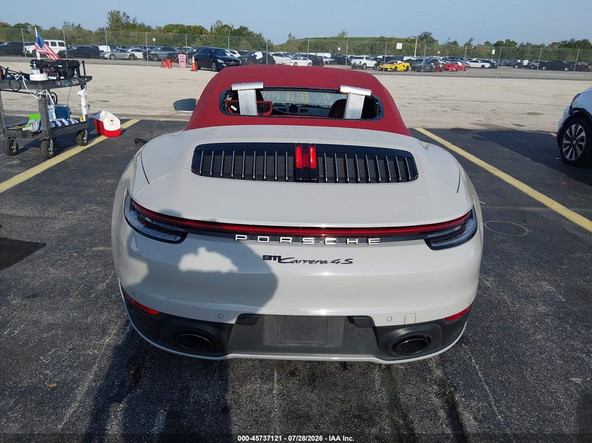 PORSCHE 911 - zdjęcie 16