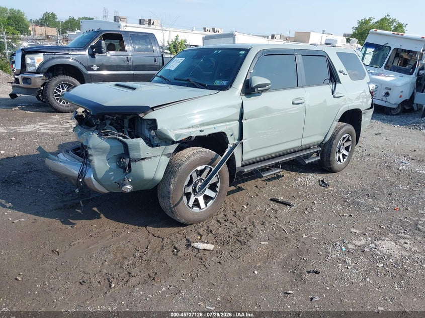 Vin: jteru5jr2n5993190, lot: 46235830, toyota 4runner trd off road premium 20222