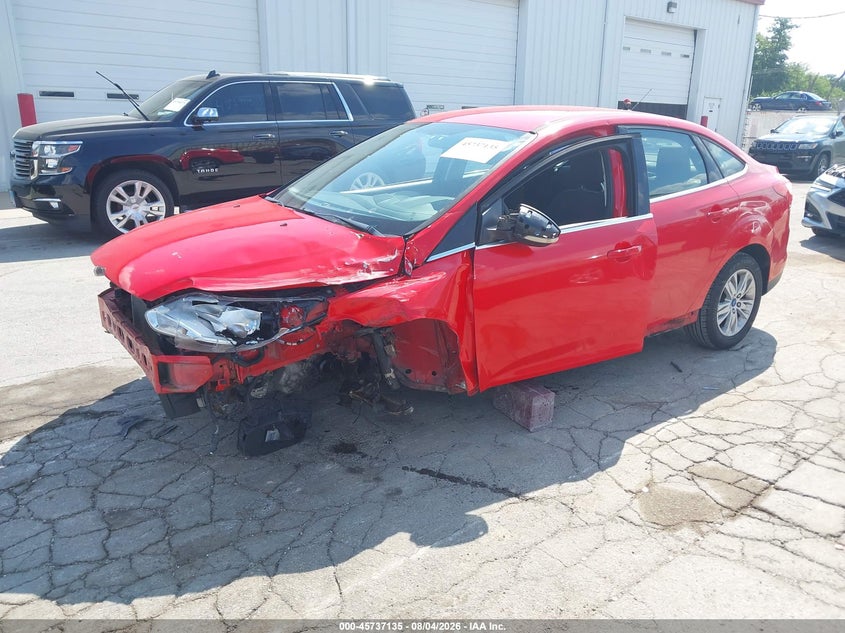 Vin: 1fahp3h27cl189938, lot: 46235839, ford focus sel 20122
