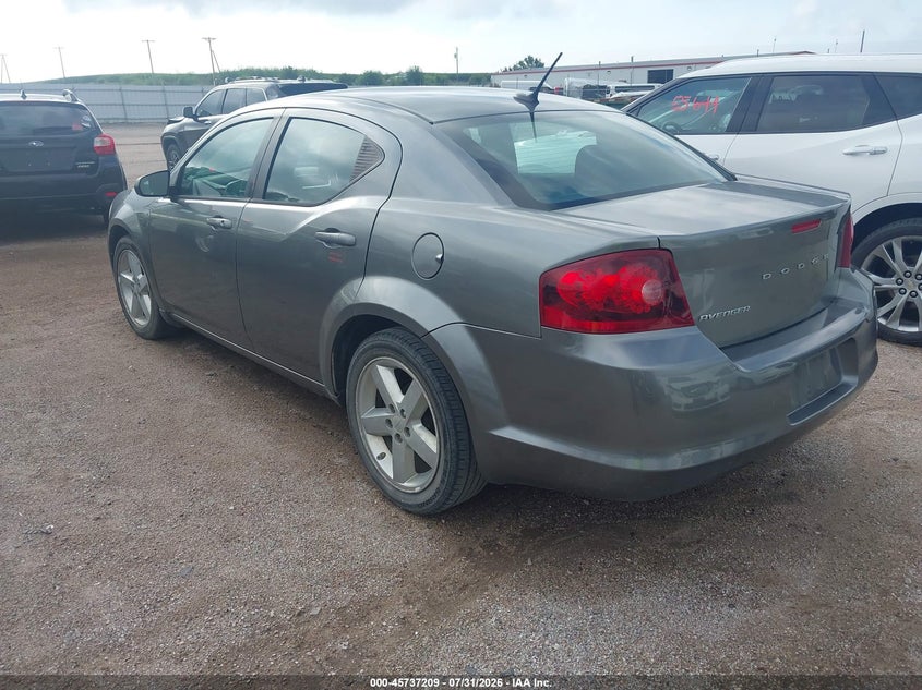 Vin: 1c3cdzab5dn563774, lot: 46235913, dodge avenger se 20133