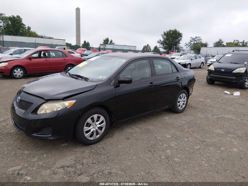 2010 Toyota Corolla, Перёд и зад, IAAI, VIN 2T1BU4EE3AC228073 — фото 2