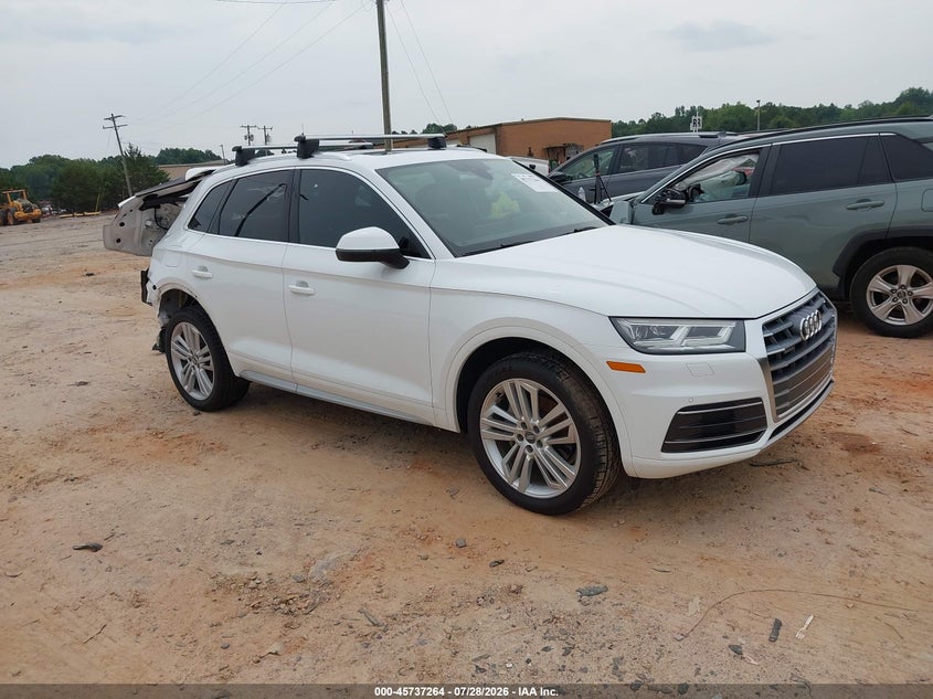 Zdjęcie główne ogłoszenia 2018 AUDI Q5