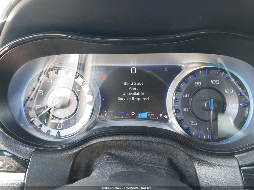 2018 CHRYSLER 300 auction photo 7