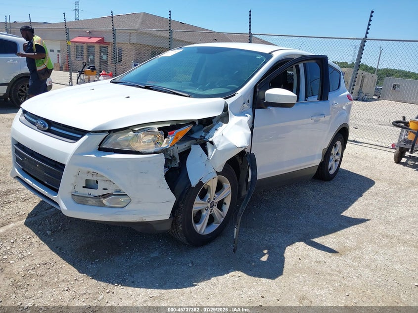 Vin: 1fmcu9gx3fub13737, lot: 46236085, ford escape se 20152
