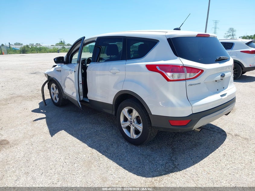 Vin: 1fmcu9gx3fub13737, lot: 46236085, ford escape se 20153
