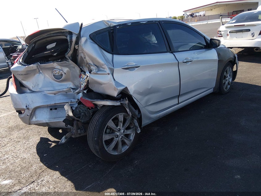 2013 HYUNDAI ACCENT auction photo 4