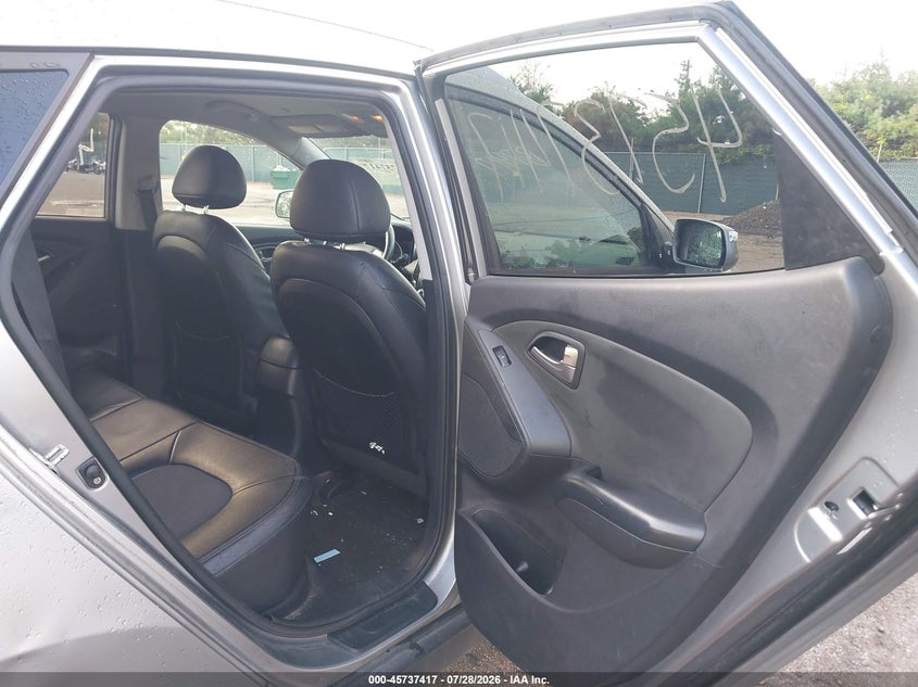 2012 HYUNDAI TUCSON auction photo 8