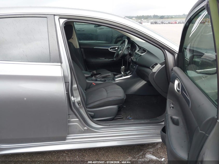 2017 NISSAN SENTRA auction photo 5