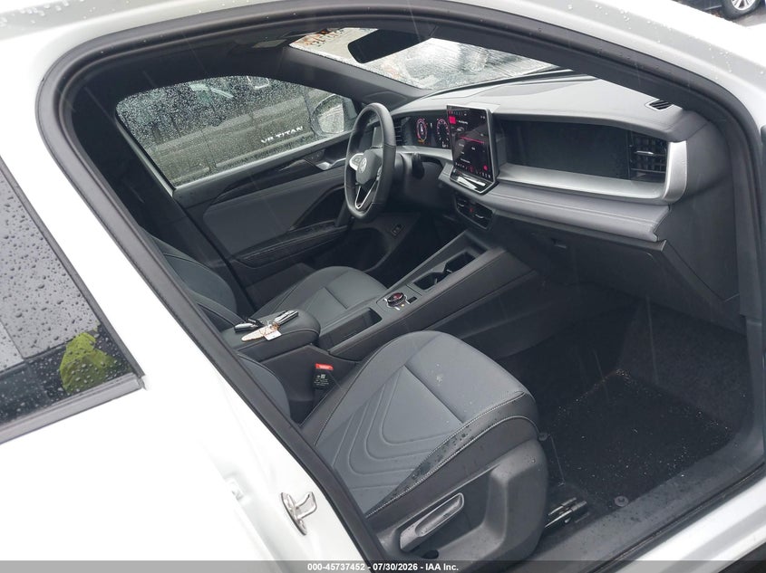 2025 VOLKSWAGEN TIGUAN auction photo 5