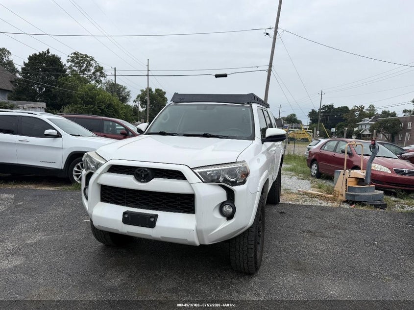 2017 TOYOTA 4RUNNER auction photo 6