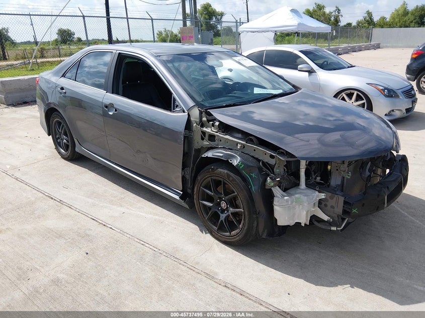 Vin: 4t1bf1fk1du284481, lot: 46236199, toyota camry se 2013 img_1