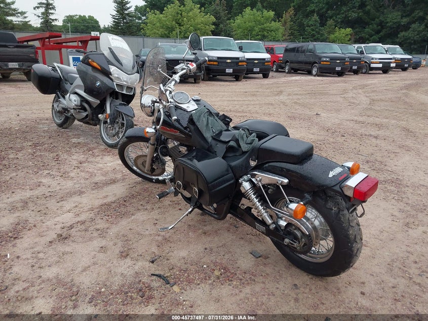 2002 HONDA VT750 auction photo 3