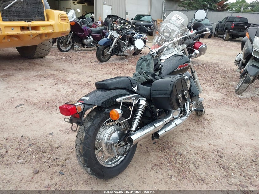 2002 HONDA VT750 auction photo 4
