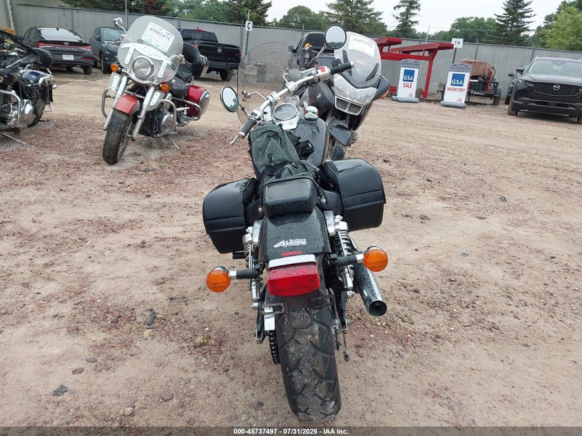 2002 HONDA VT750 auction photo 6