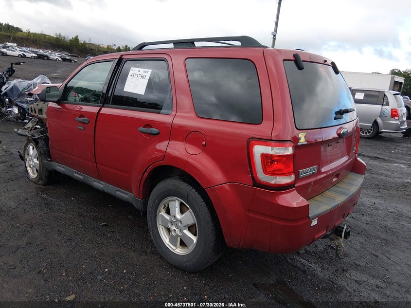 Vin: 1fmcu9dg9bka71908, lot: 46236205, ford escape xlt 20113