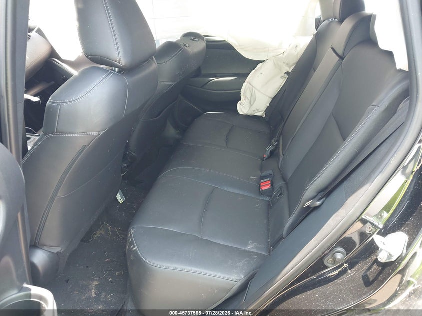 2023 TOYOTA COROLLA CROSS auction photo 8