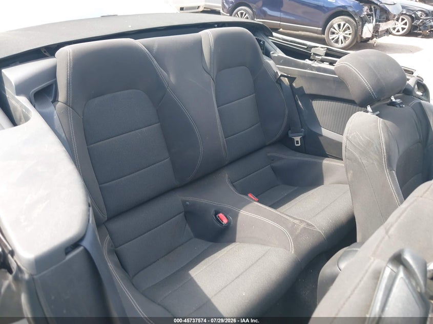 2015 FORD MUSTANG auction photo 8