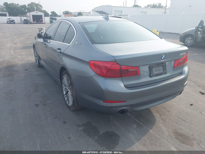 2018 BMW 530E auction photo 3