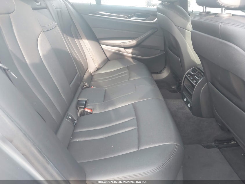 2018 BMW 530E auction photo 8