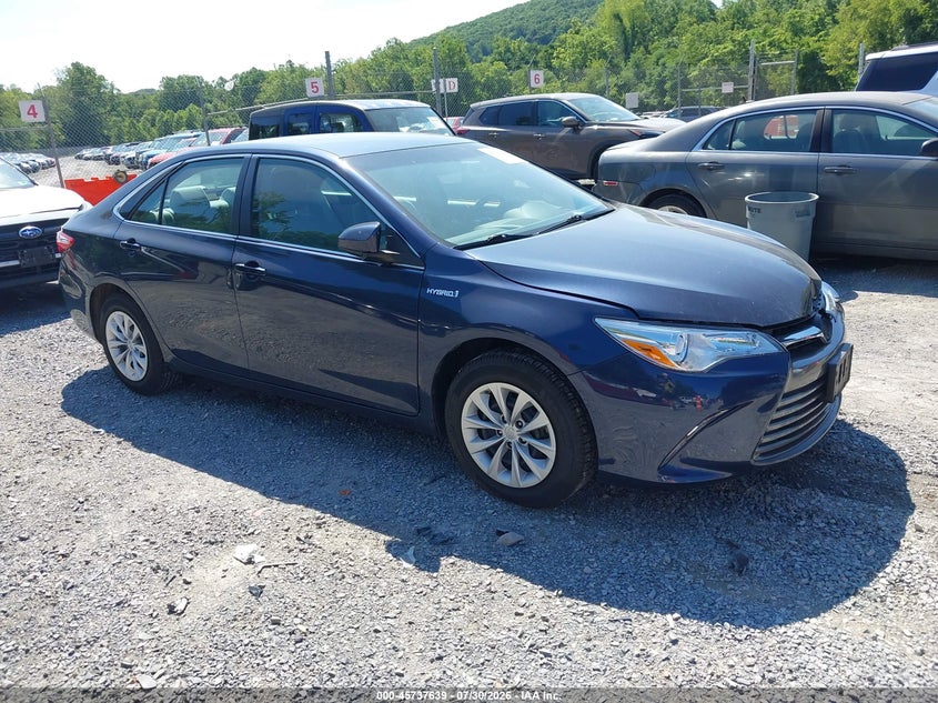 2017 TOYOTA CAMRY HYBRID LE