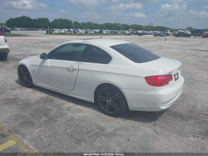 Vin: wbake5c55be432262, lot: 46236347, bmw 328i 20113
