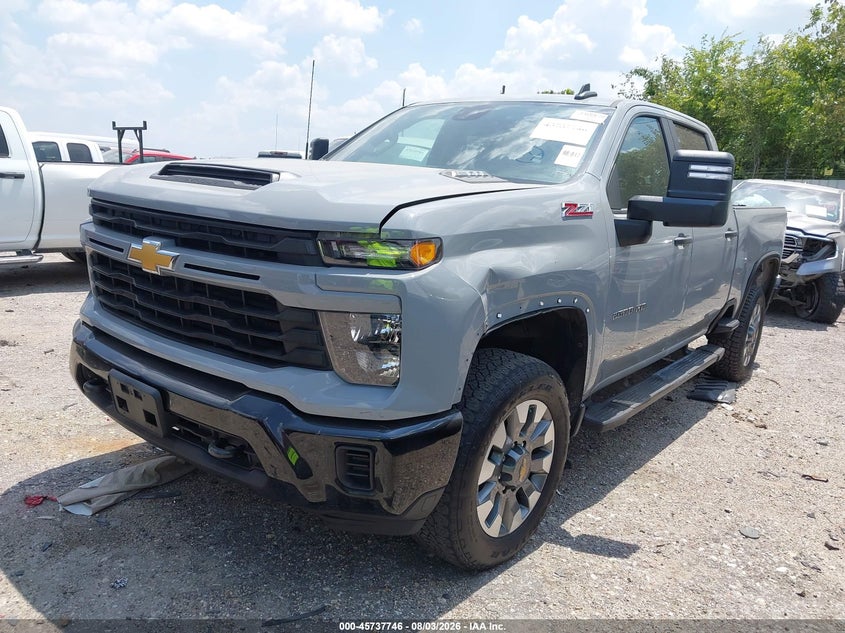 2024 Chevrolet Silverado, Удар сзади, IAAI, VIN 1GC4YME70RF466190 — фото 2
