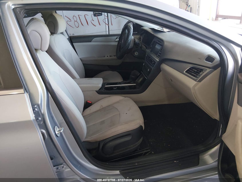 2016 HYUNDAI SONATA auction photo 5