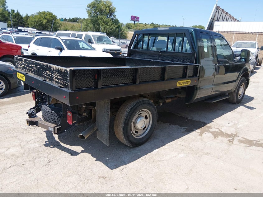 2016 FORD F-350 auction photo 4