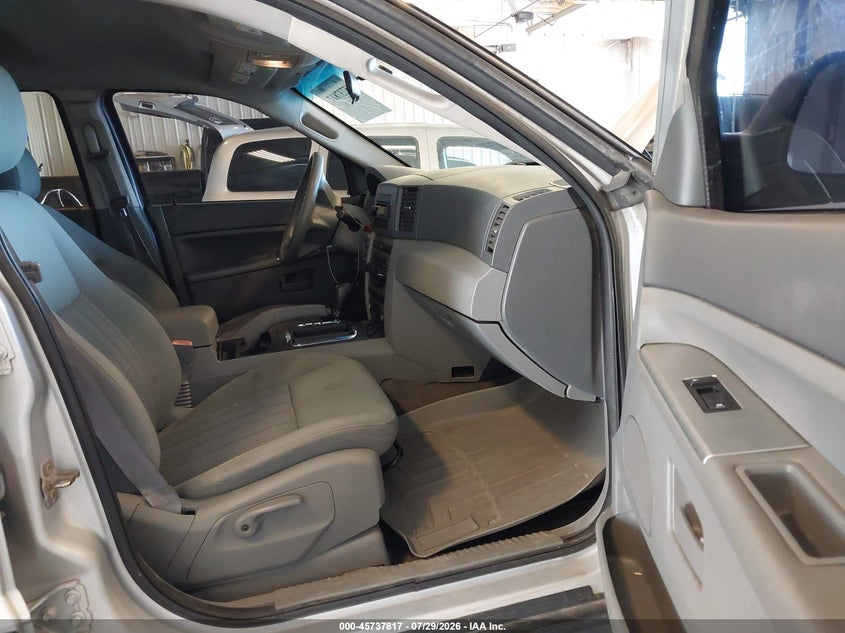 2006 JEEP GRAND CHEROKEE auction photo 5