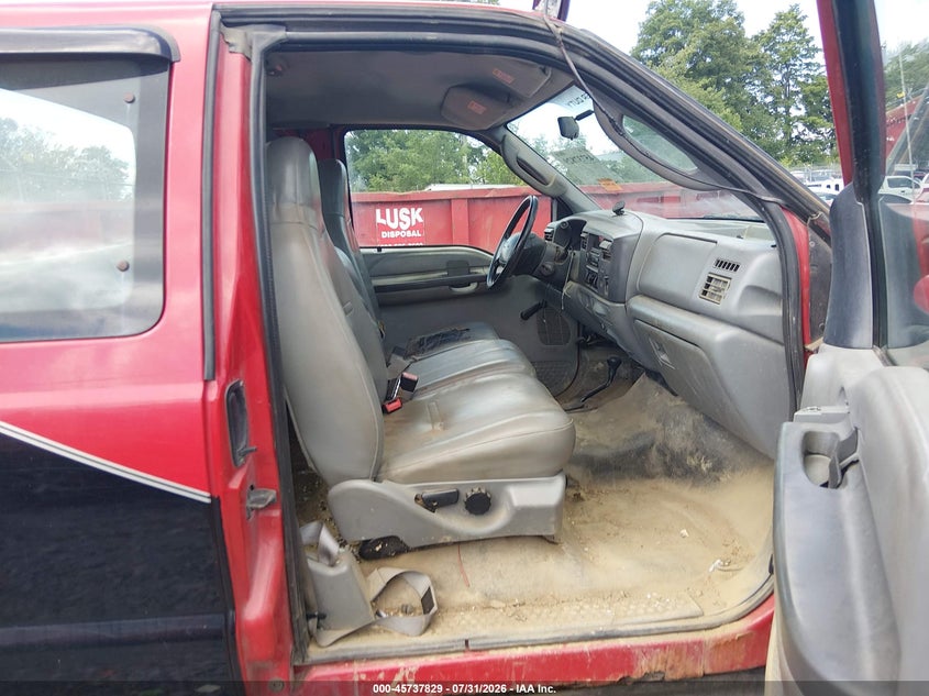 2004 FORD F-250 auction photo 5
