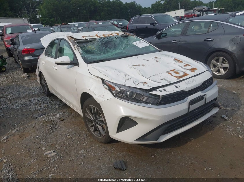 Vin: 3kpf24ad5pe676829, lot: 46236549, kia forte lxs 2023 img_1
