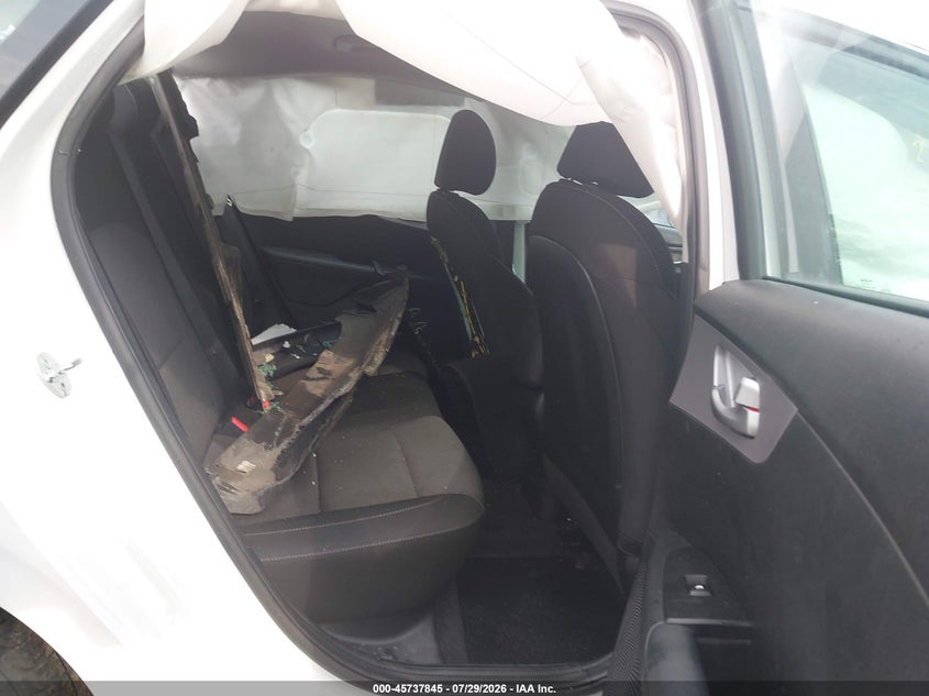 2023 KIA FORTE auction photo 8