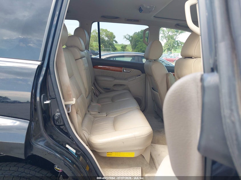 2005 LEXUS GX 470 auction photo 8
