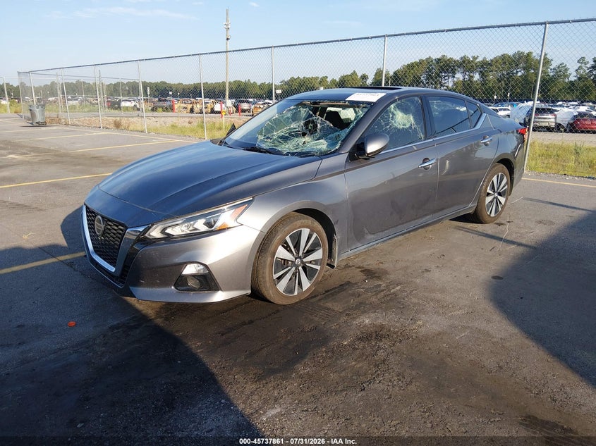 Vin: 1n4bl4ev4mn339273, lot: 46236565, nissan altima sl fwd 20212